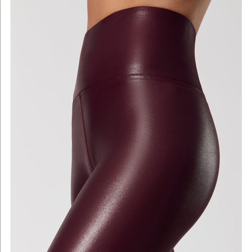 Wine colored Takara yoga pants size small - Picture 2 of 6